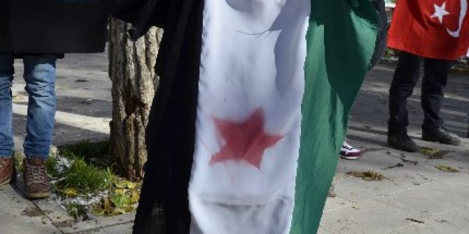 Suriyeliler Halep’te Yaşananlara Tepki Gösterdi