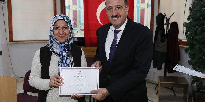 Başkan Duruay Kadın Girişimcilere Sertifikalarını Dağıttı