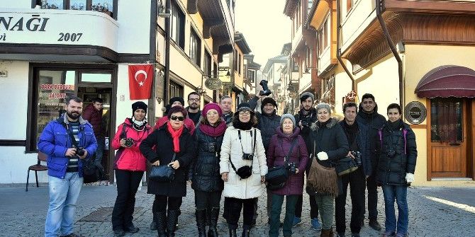 Temel Fotoğraf Eğitimleri Devam Ediyor