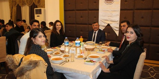 Başkan Akdoğan’dan Gençlere Altın Öğütler