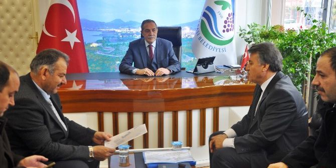 Yeni Yapılacak İmam Hatip Lisesi İçin Görüş Alış Verişinde Bulunuldu