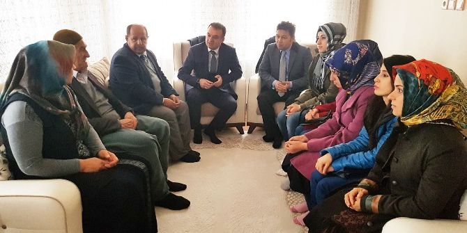 Adıyaman Kyk İdarecileri Ve Öğrencileri Şehit Ailesiyle Bir Araya Geldi