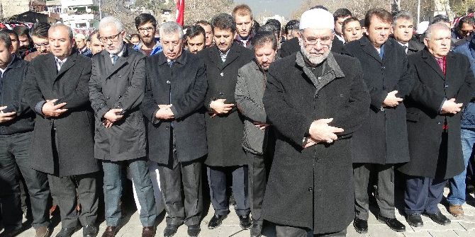 Kahramanmaraş Teröre Ve Katliama Karşı Tek Yürek Oldu