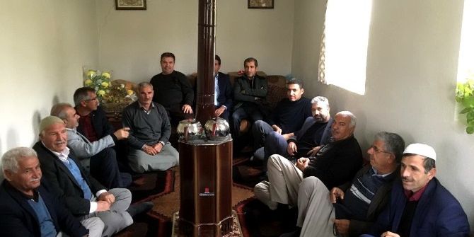 Ak Parti Gitmedik Köy Bırakmayacak