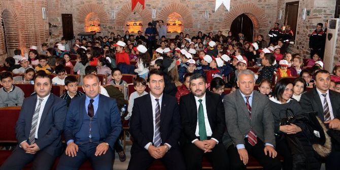 Kediden Çocuklara Çevre Dersi