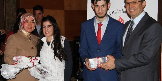 Engelliler Hünerlerini Sergiledi