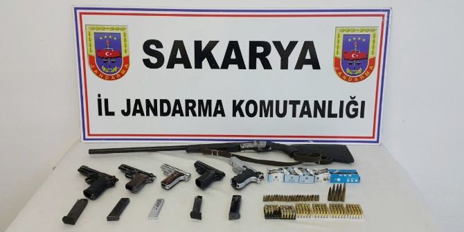 Silah Kaçakçılarına 4 İlde Eş Zamanlı Operasyon