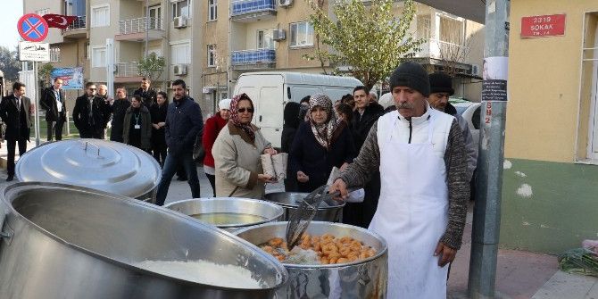 Manisalı Gazeteci Ölümünün 52. Gününde Anıldı