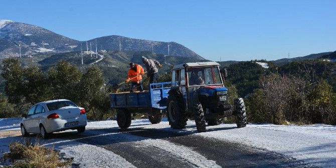 Belen’de Buzlanmaya Karşı Yollar Tuzlandı