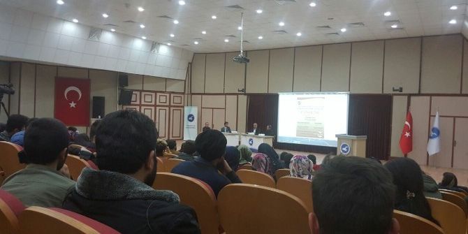 Van’da ’’Akademisyenler Ve Gazeteciler Başkanlık Sistemini Tartışıyor’’ Paneli
