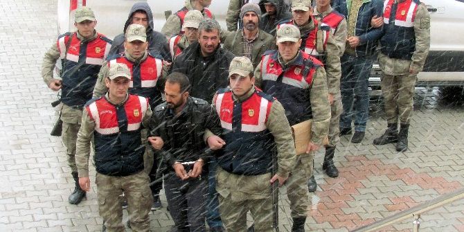 Pkk Propagandası İddiasıyla Gözaltına Alınan 10 Kişi Serbest Bırakıldı