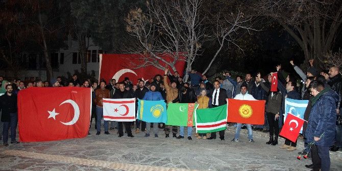 Terör Saldırısına Tepkiler Sürüyor