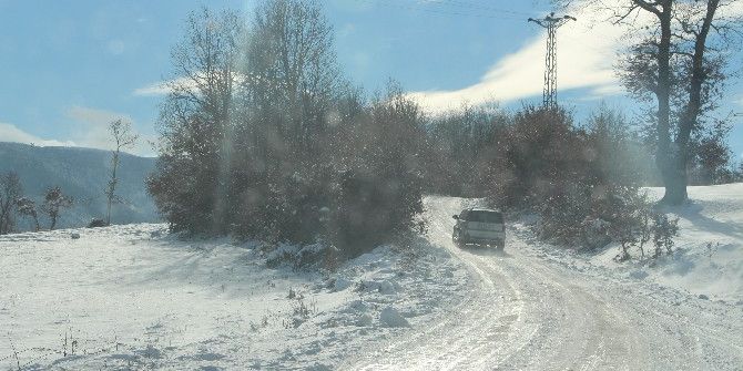 Tuzsuz Yolların Tadı Yok