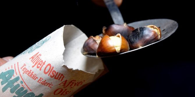 Soğuk Kış Günlerinde Sokak Başlarının Vazgeçilmezi Kestane Satıcıları Giresun’da Yerlerini Aldı