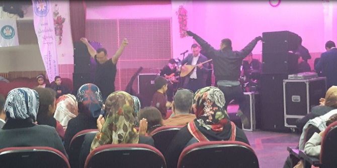 Ahmetli’de Pop Konseri