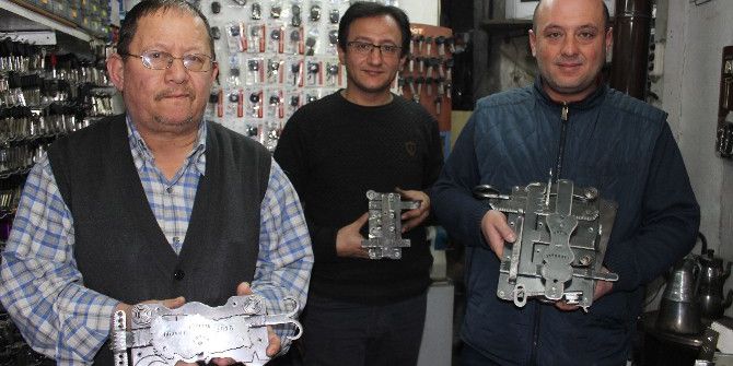 El Yapımı Türkiye Haritalı ’Türkiyem Kilidi’ İlgi Görüyor