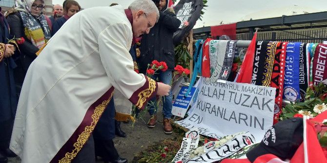 “İnsanın İnsana Yaptığını Hayvanlar Yapmıyor”