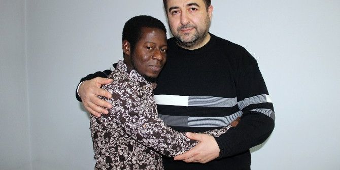 Cüzdanın Sahibini Dedektif Gibi Buldu