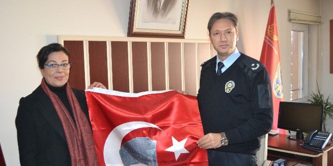 Chp Saruhanlı Teşkilatı Polisi Ziyaret Etti
