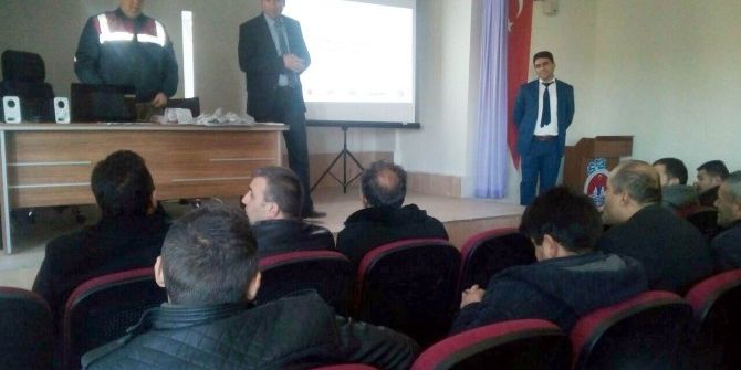 Beyşehir’de Taşımalı Eğitim Servis Şoförlerine Eğitim
