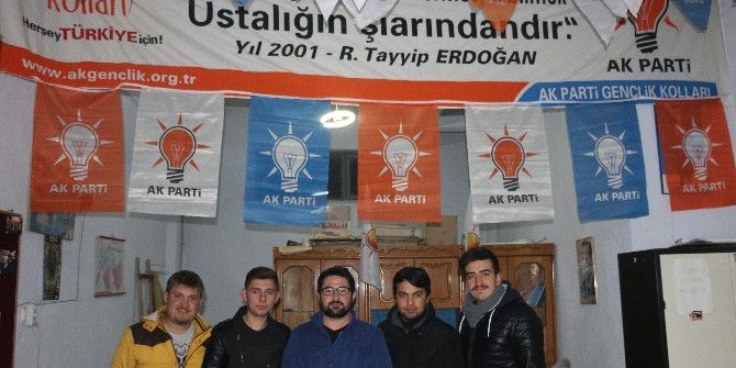 Seyitgazi Ak Parti Gençlik Kolları Toplantısı Kırka’da Yapıldı.