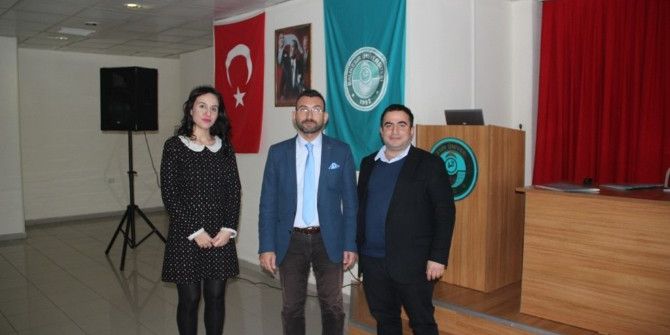 Burhaniye’de Üniversitelilere İş Arama Becerilerini Geliştirme Eğitimi