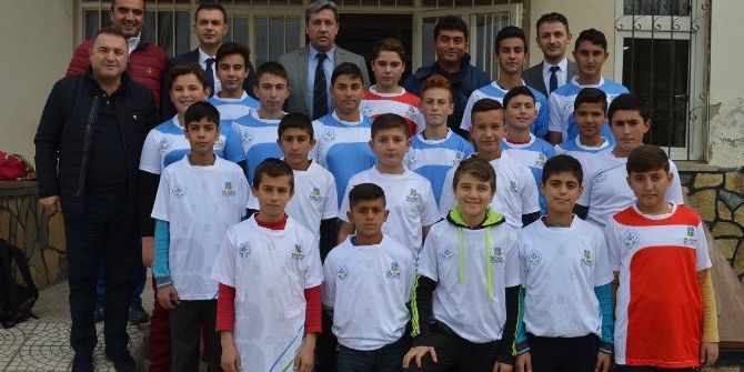 Gömeç’te Mahalle Ligi Başlıyor