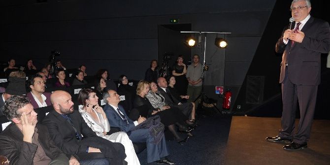 Paris’te "Türk Sinemasıyla Randevu" Başladı