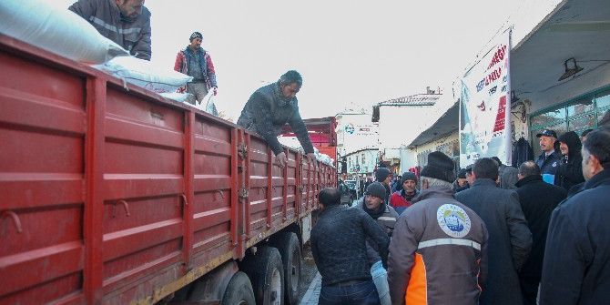 Yahyalı’dan Yardım Tır’ları Halep İçin Yola Çıktı
