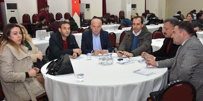 Başkan Bahçavan Üniversite Öğrencilerini Dinledi