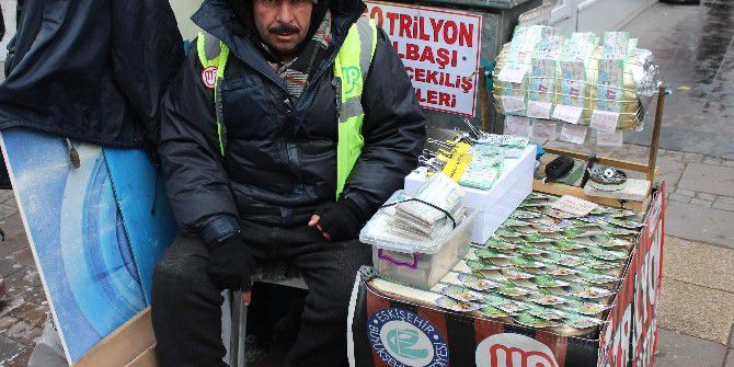 Seyyar Satıcıların Soğukla Mücadelesi