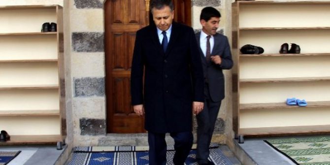 Ayşe Bacı Caminde İlk Cuma Namazı