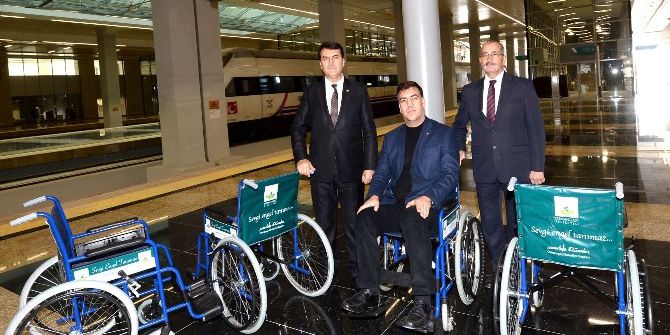 Osmangazi’den Ankara Garı’na Tekerlekli Sandalye