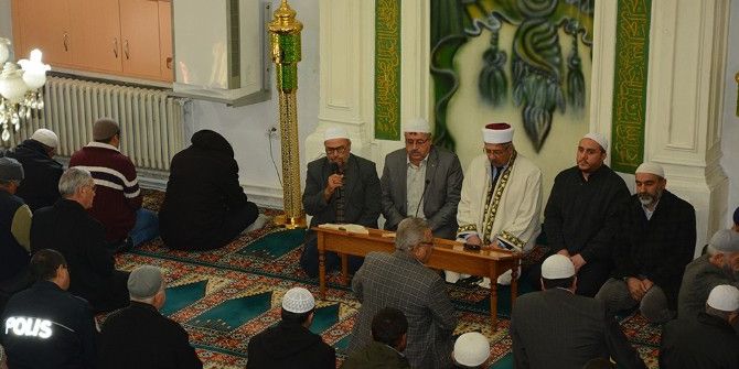 Dinar Belediyesi İstanbul Şehitleri İçin Mevlid Okuttu