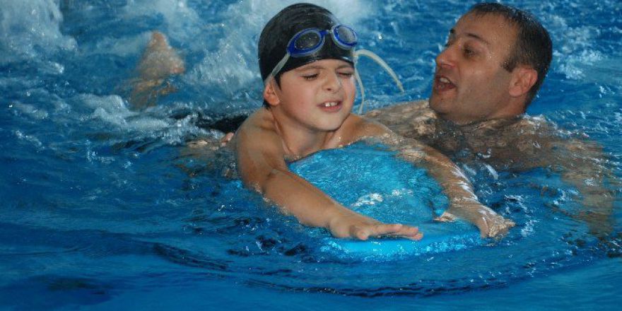 Yüzme Kursuna Yoğun İlgi