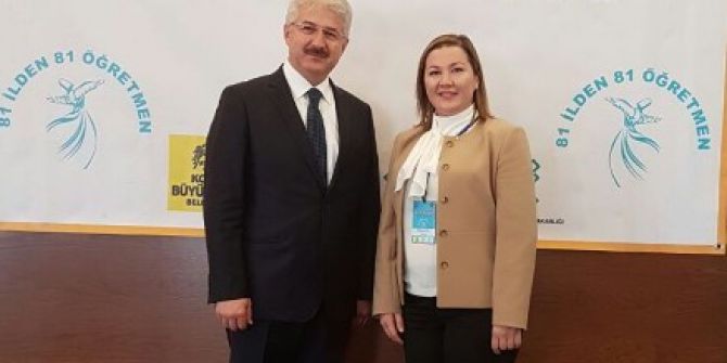 Fedakar Öğretmene Başarı Belgesi