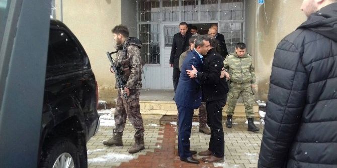 Kaymakam Alibeyoğlu’nda Gunkırı Belde Belediyesine Ziyaret