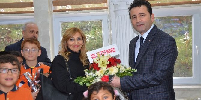 Öğrencilerden Emniyet Müdürü’ne Taziye Ziyareti