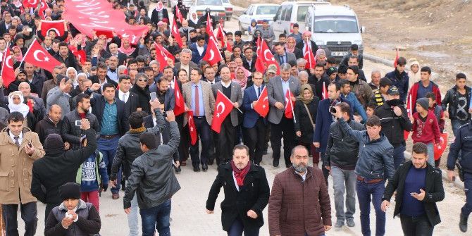 Harran’da "Teröre Lanet Birliğe Destek” Yürüyüşü