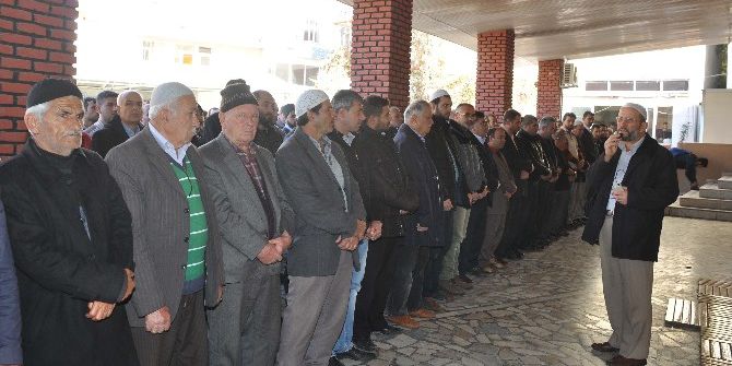 Manavgat’ta Şehitler İçin Gıyabi Cenaze Namazı Kılındı