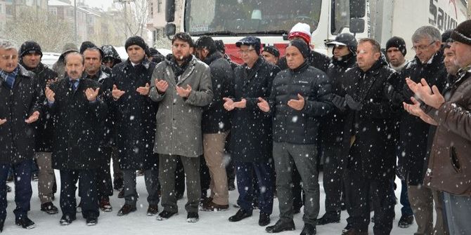 Karaman’da “Halep’e Yol Açın" Kampanyası