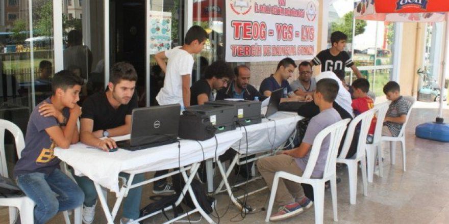 Liselere Yerleştirme İçin Tercih Stantları Açıldı