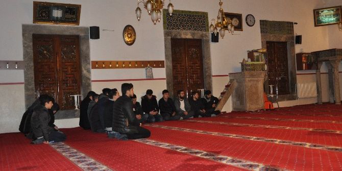 Bozüyük Ülkü Ocakları Şehitler İçin Mevlit Okuttu