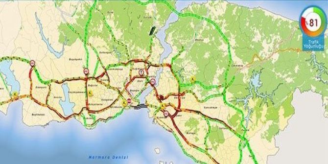 İstanbul’da Kar Yağışıyla Birlikte Trafik Durma Noktasına Geldi