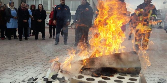 Kız Yurdunda Yangın Tatbikatı Düzenlendi