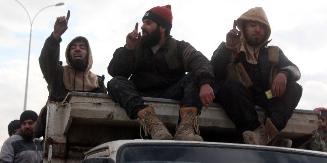 Halep’te Tahliye Konvoyuna Saldırı Görüntülendi