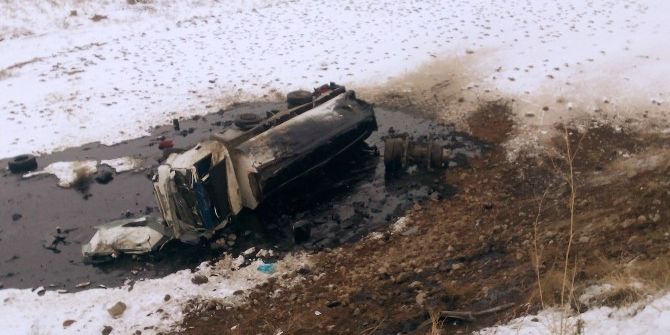 Iğdır’da Tanker Devrildi: 1 Ölü 2 Yaralı