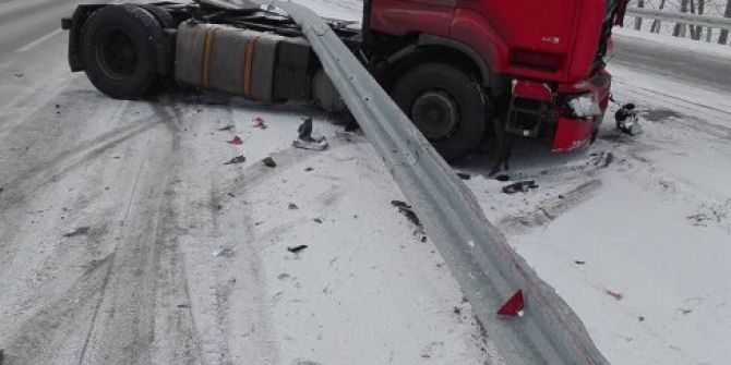 Tokat’ta Kar Yağışı Ve Buzlanma Kazalara Neden Oldu