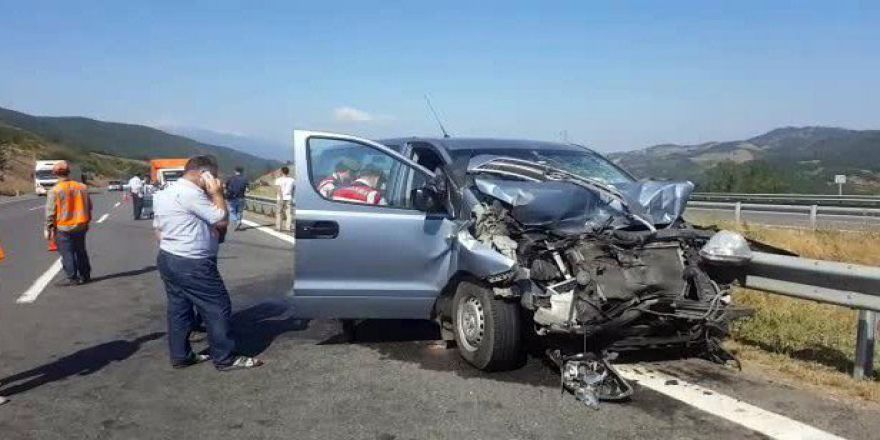 Düzce Tem’de Kaza: 2 Yaralı