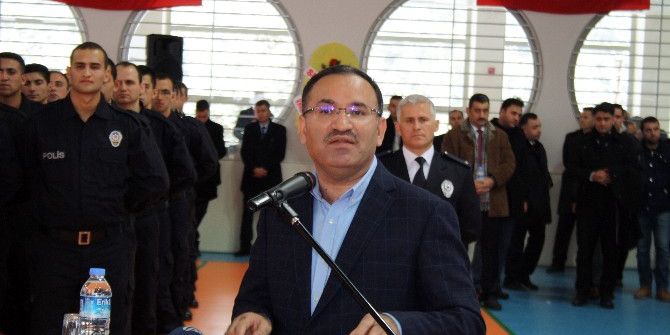 Bakan Bozdağ: "Hangi Niyetle Hareket Ederlerse Etsinler, Sonunda Kaybetmeye Mahkumdurlar"
